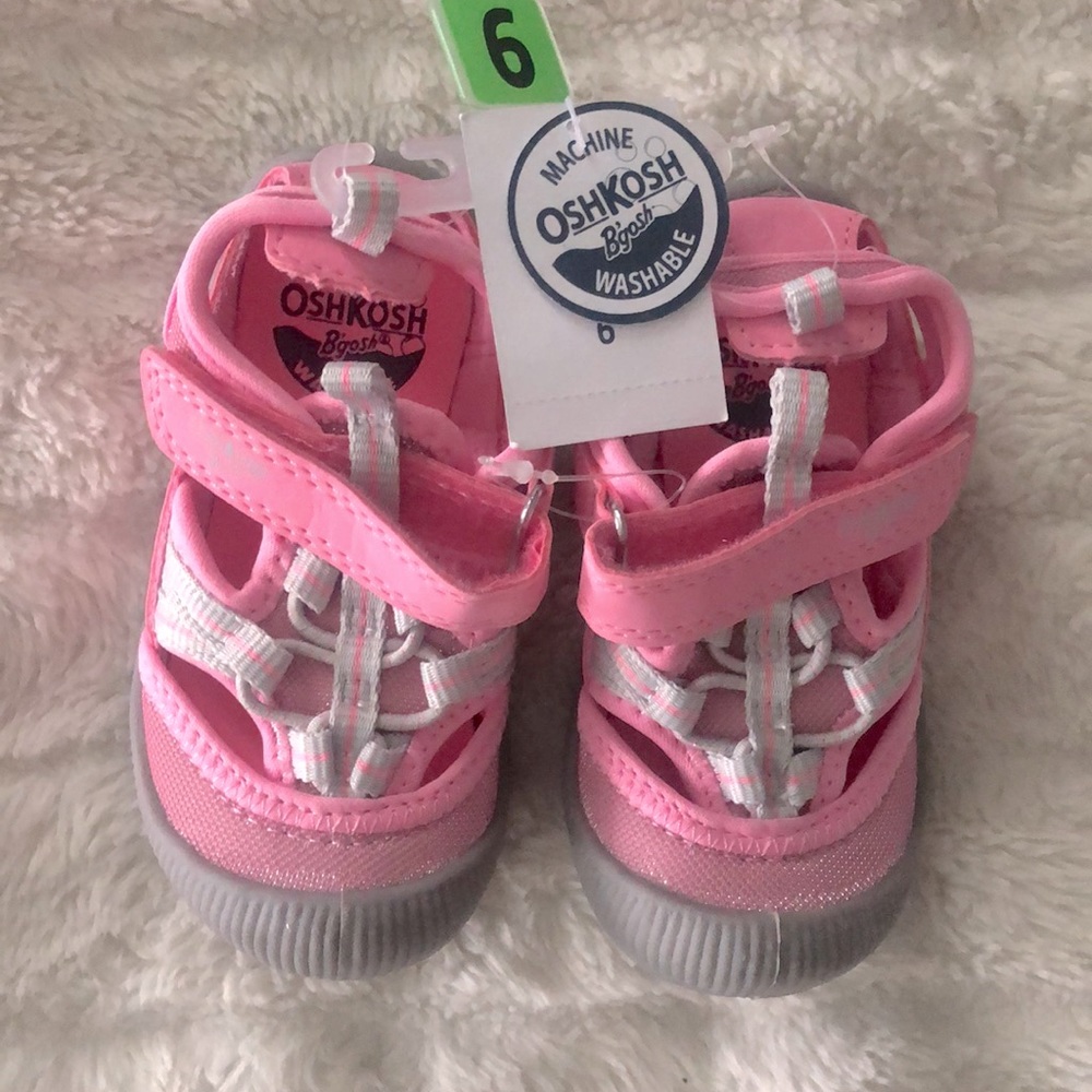 OshKosh Bgosh Toddler Water Shoes